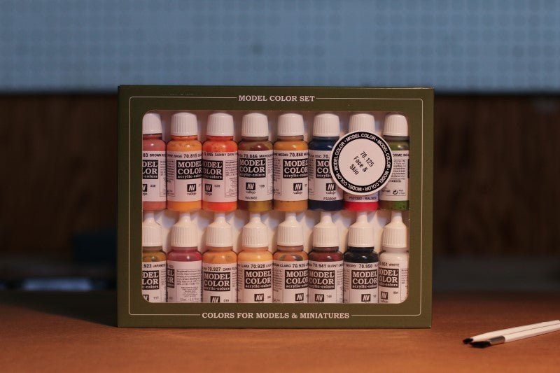 Acrylicos Vallejo Flesh & Skin Tone Model Color Paint Set, 1/2 fl. oz. bottles, 16 Colors