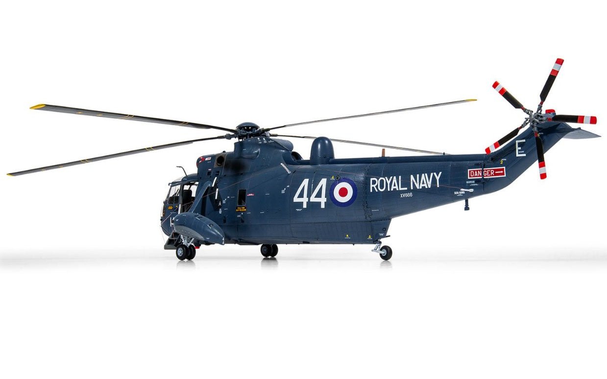 Airfix® Westland Sea King HAS.1/HAS.5/HU.5 Helicopter Plastic Model Kit, 1/48 Scale