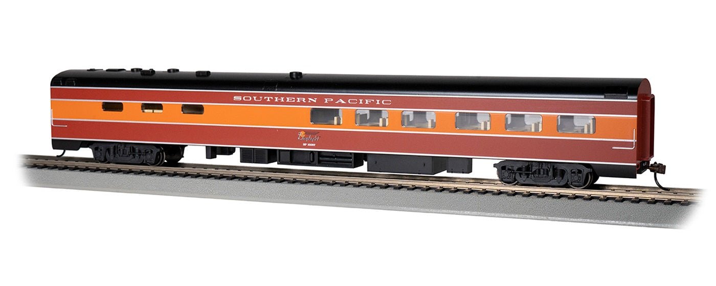 Bachmann 85' Smooth - Side Dining Car with Lighted Interior Southern Pacific® #10267 - Daylight Scheme, HO Scale