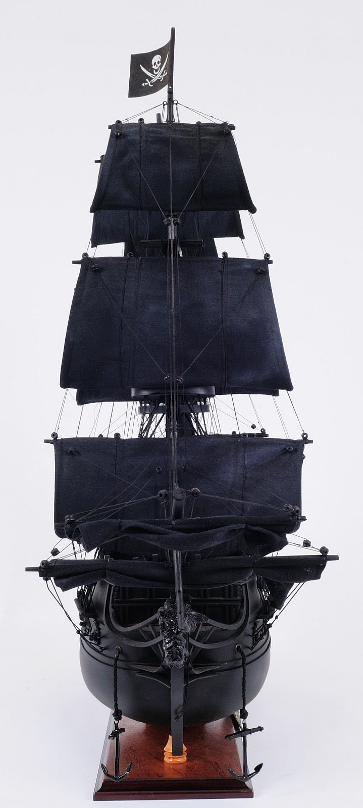 Black Pearl Pirate Ship, Fully Assembled - Micro - Mark Pre - Built