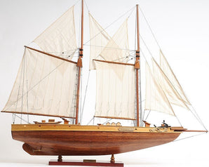 Bluenose II Model, Fully Assembled, 1/55 Scale