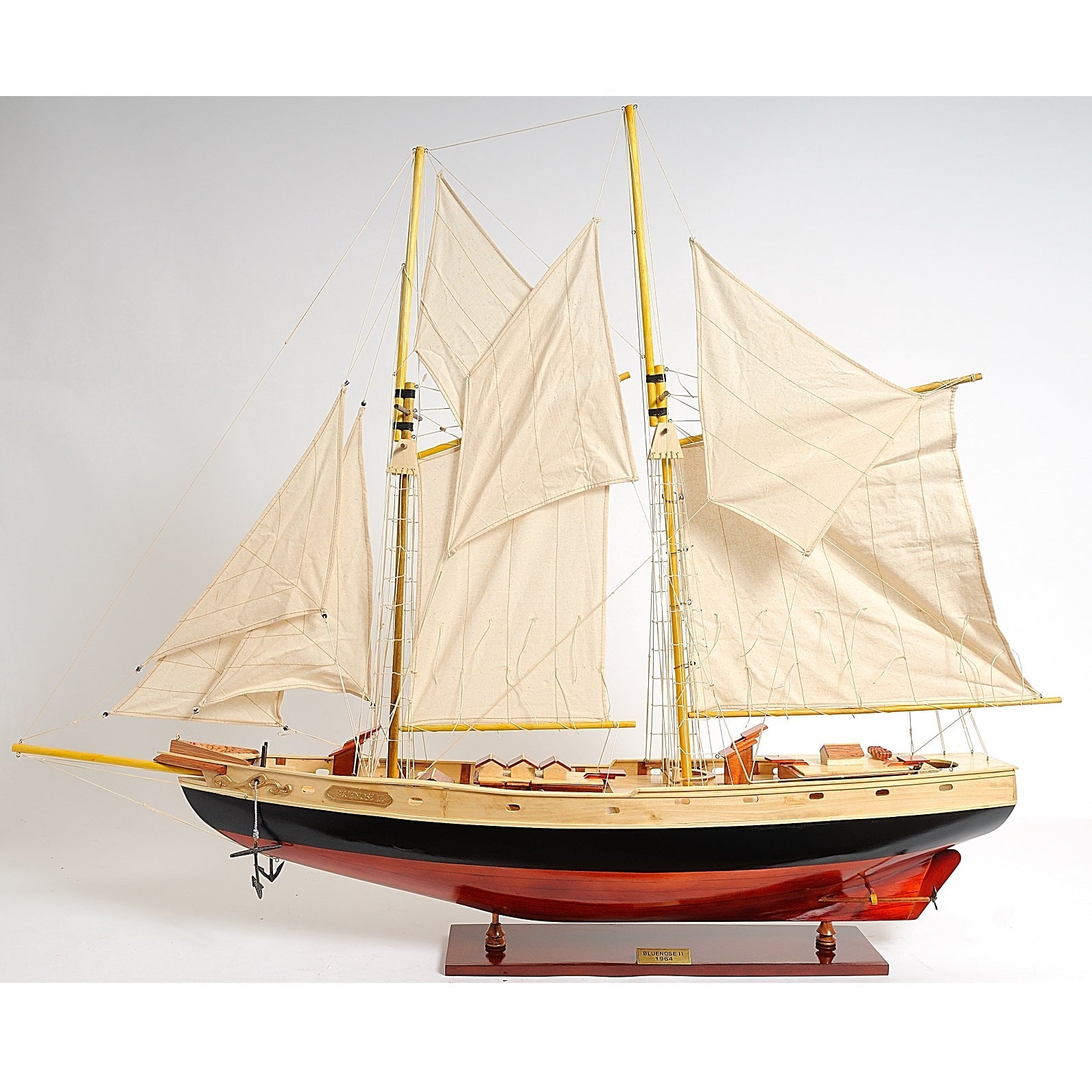 Bluenose II Painted, Large, Fully - Assembled
