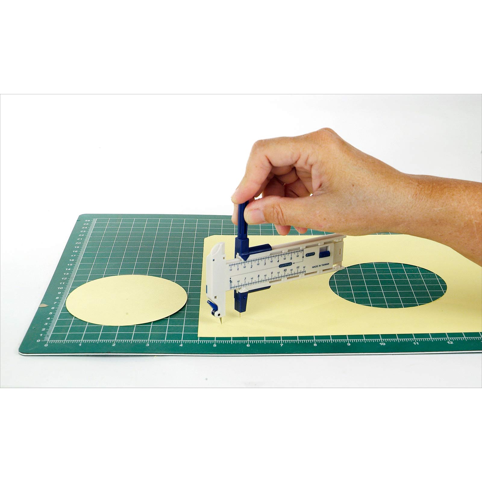 Circle Cutter - Micro - Mark Cutters
