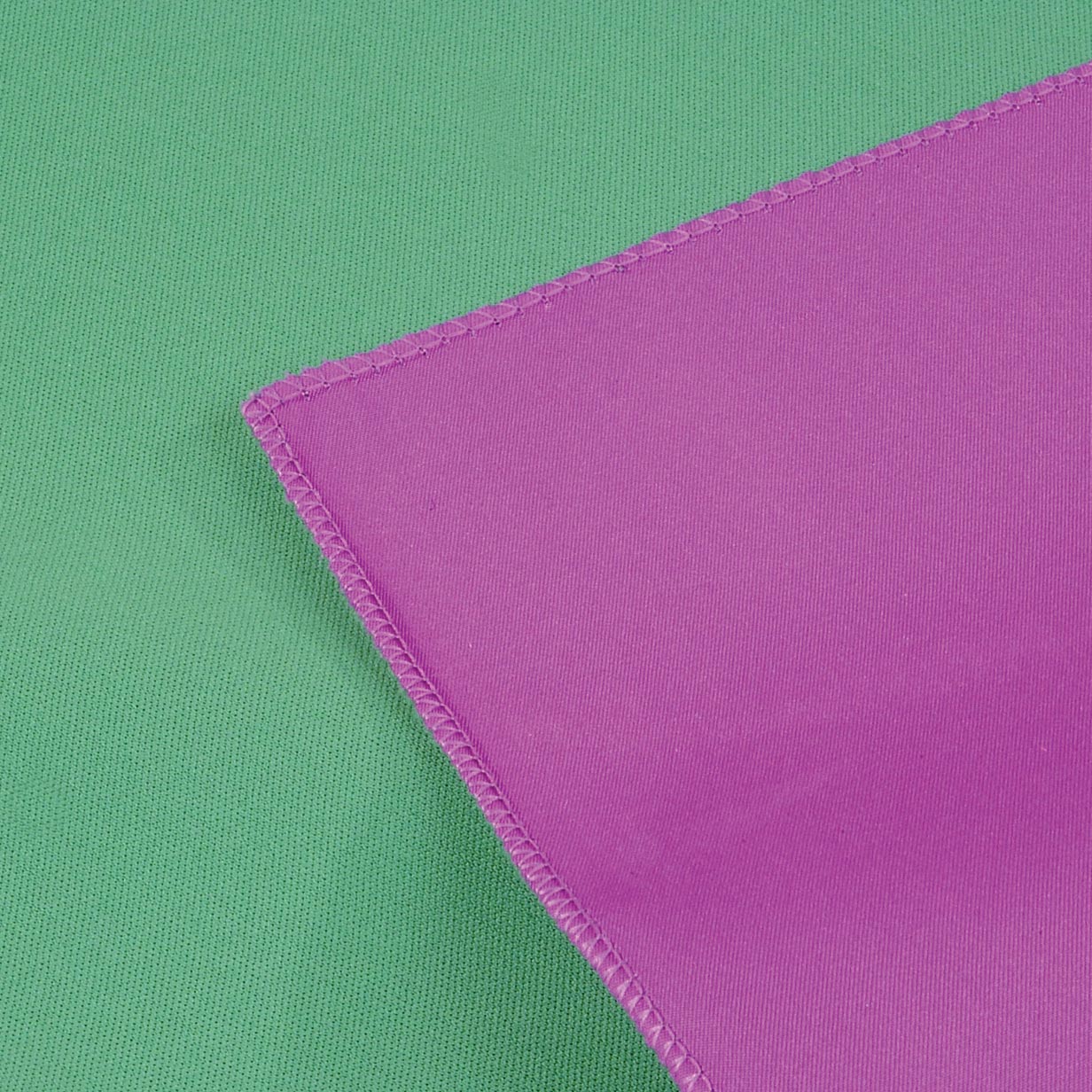 Green / Purple Background - Micro - Mark Electronics