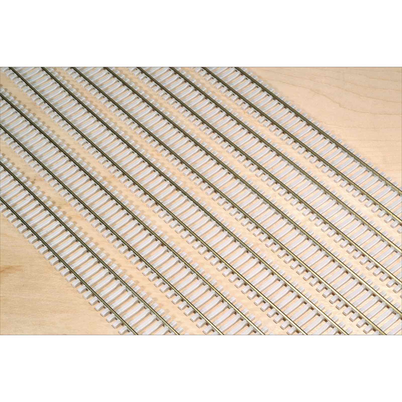 HO Scale Code 83 Flex Track with Concrete Ties, Bundle of 6 Pieces - Micro - Mark Track