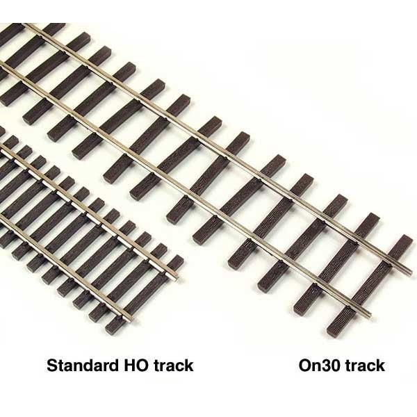 Micro Engineering On30 Code 83 Flex - Track, Non - Weathered, Bundle of 6 Pieces - Micro - Mark Track