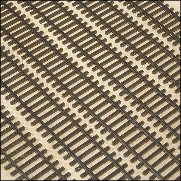 Micro Engineering Weathered Flex - Track Code 70 HO Scale Bundle of 6 Pieces - Micro - Mark Model Train Accessories