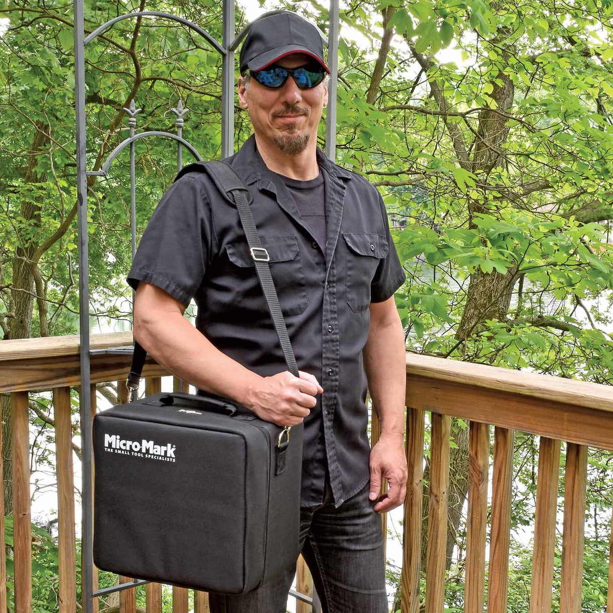 BUNKER® By Draper 24253 Roller Cabinet And Tool Chest, 25 Drawer, 72