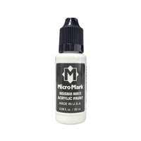 insignia white