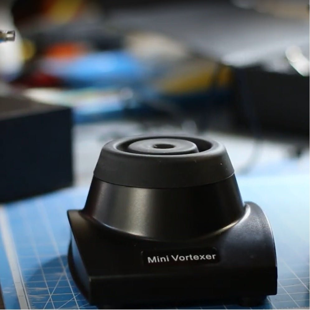 Mini Vortex Mixer Universal, Black - Micro - Mark Painting Accessories