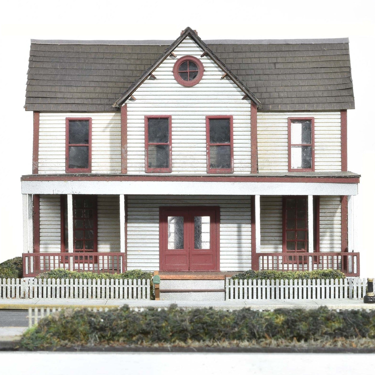 Parson's Home, HO Scale, By Scientific