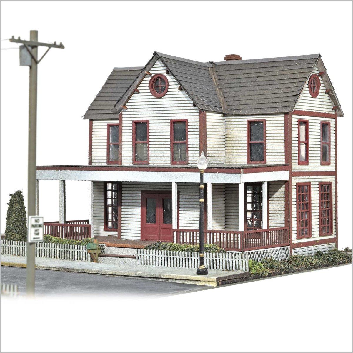 Ho Scale Rural Homes Parson's Home, HO Scale, By Scientific – Micro-Mark