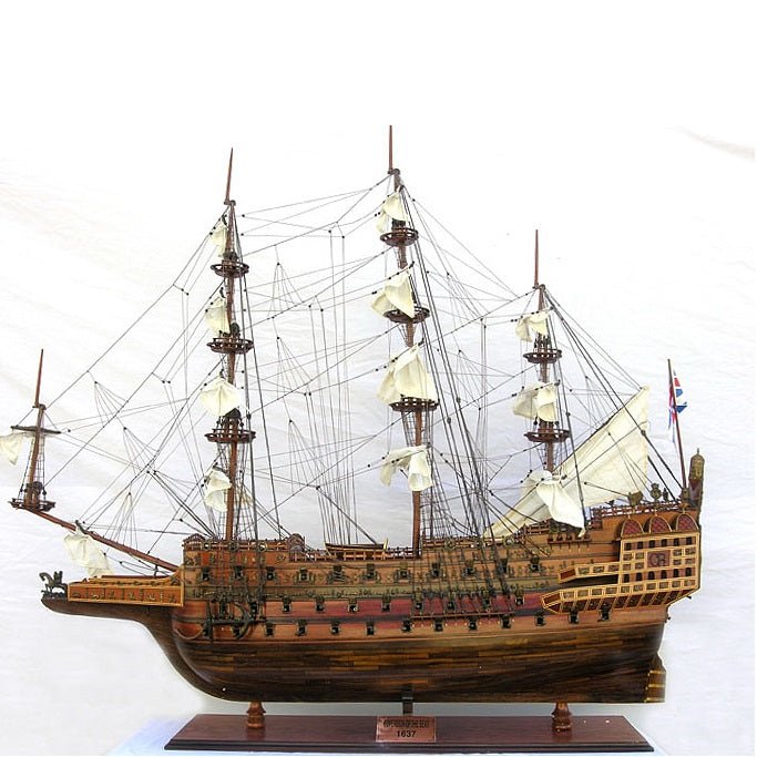Sovereign of the Seas XL Limited Edition, Fully Assembled