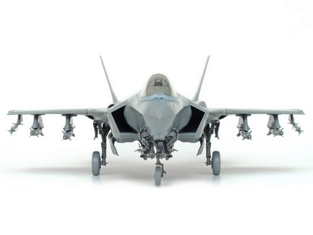 Tamiya Lockheed Martin F - 35 A Lightning II Plastic Model Kit, 1/48 Scale