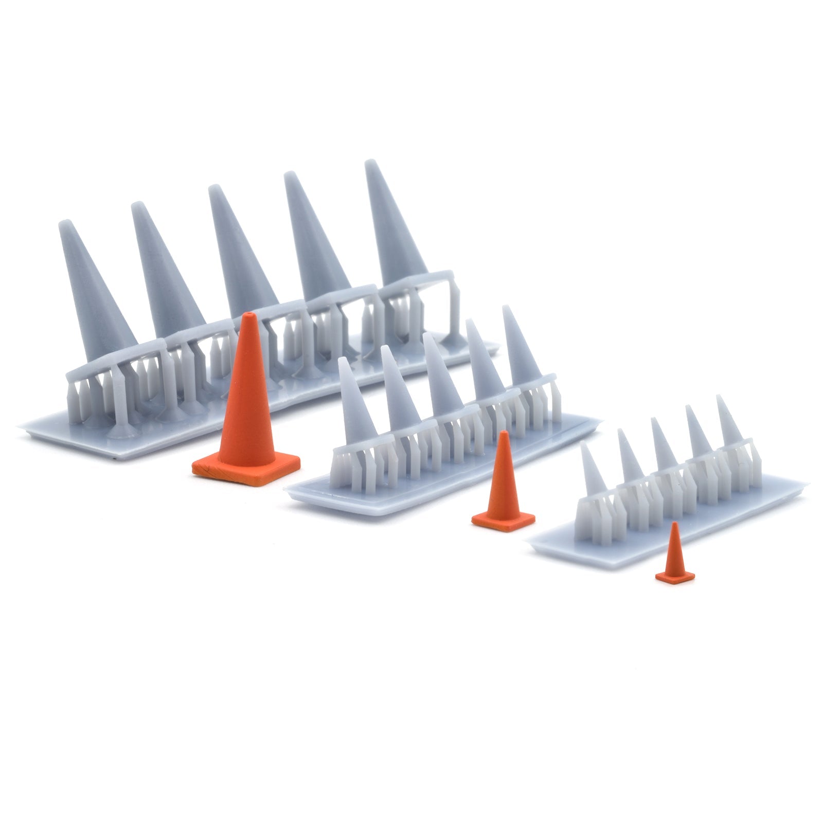 Traffic Cones, HO Scale, by Scientific, Package of 24