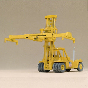 Walthers Cornerstone Kalmar Intermodal Container Crane Kit - HO Scale