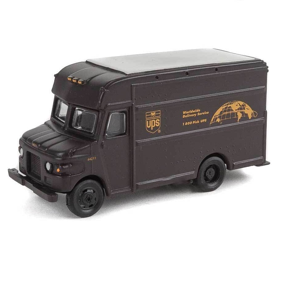 Walthers SceneMaster UPS® Package Car, HO Scale
