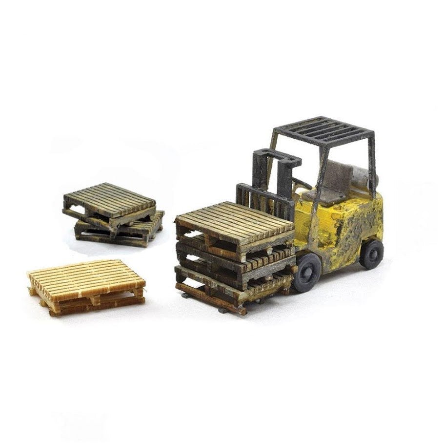 Ho Scale Pallet Racking Wooden Pallets Kit, HO Scale by Scientific – Micro-Mark